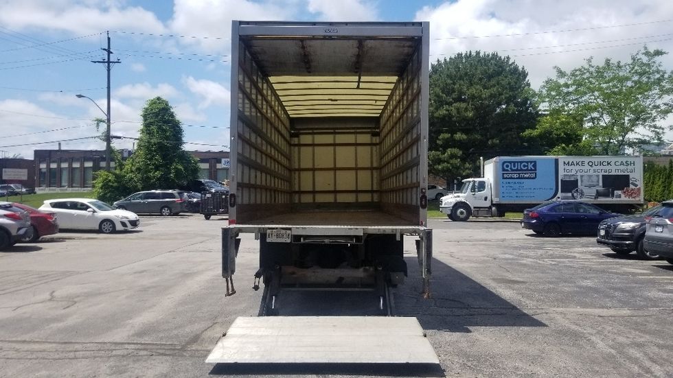 Medium Duty Box Truck-Light and Medium Duty Trucks-Freightliner-2020-M2-Scarborough-ON-297,150\n\t\tkm-$ 60,000 - Image 9