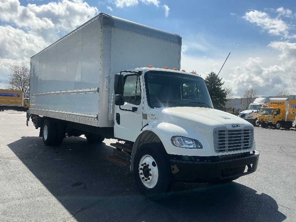Medium Duty Box Truck-Light and Medium Duty Trucks-Freightliner-2020-M2-South Bend-IN-267,782\n\t\tmiles-$ 41,250 - Image 1