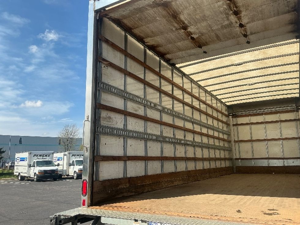 Medium Duty Box Truck-Light and Medium Duty Trucks-Freightliner-2020-M2-South Bend-IN-267,782\n\t\tmiles-$ 41,250 - Image 11