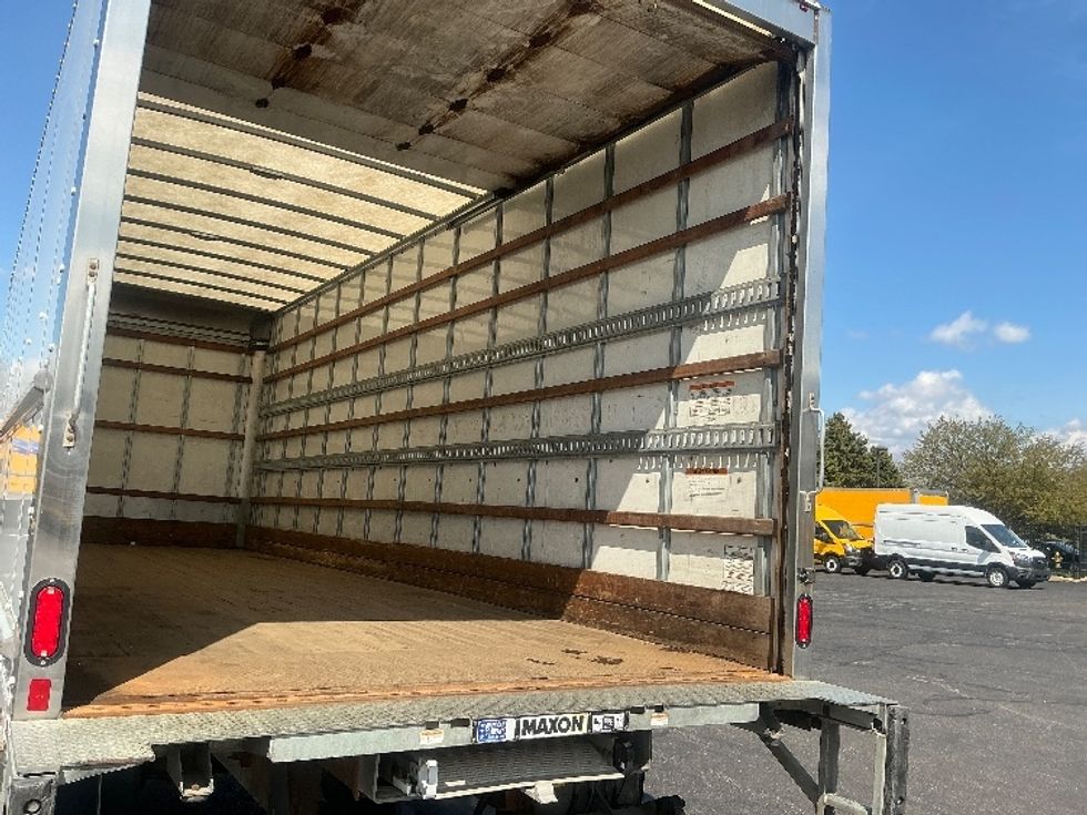 Medium Duty Box Truck-Light and Medium Duty Trucks-Freightliner-2020-M2-South Bend-IN-267,782\n\t\tmiles-$ 41,250 - Image 12