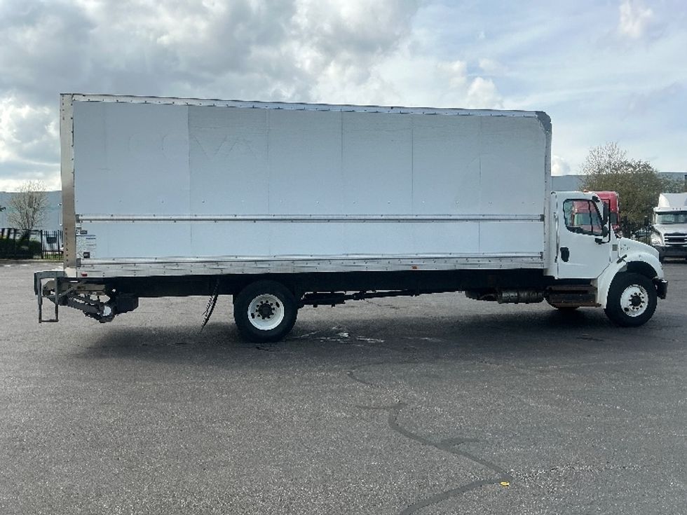 Medium Duty Box Truck-Light and Medium Duty Trucks-Freightliner-2020-M2-South Bend-IN-267,782\n\t\tmiles-$ 41,250 - Image 15