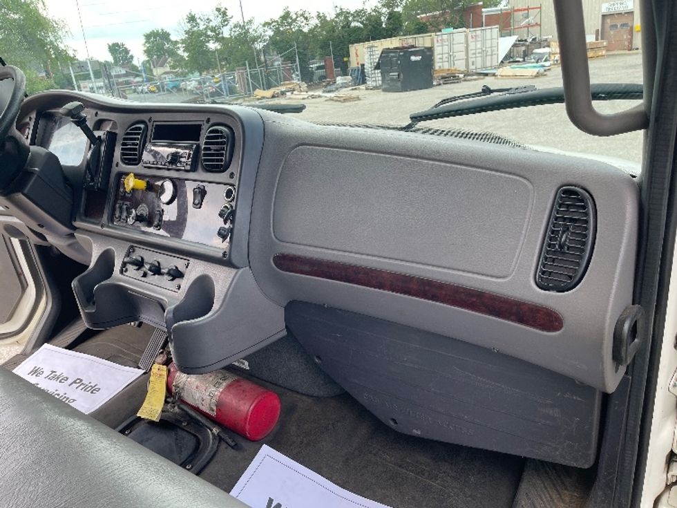Medium Duty Box Truck-Light and Medium Duty Trucks-Freightliner-2020-M2-South Bend-IN-323,000\n\t\tmiles-$ 22,500 - Image 20