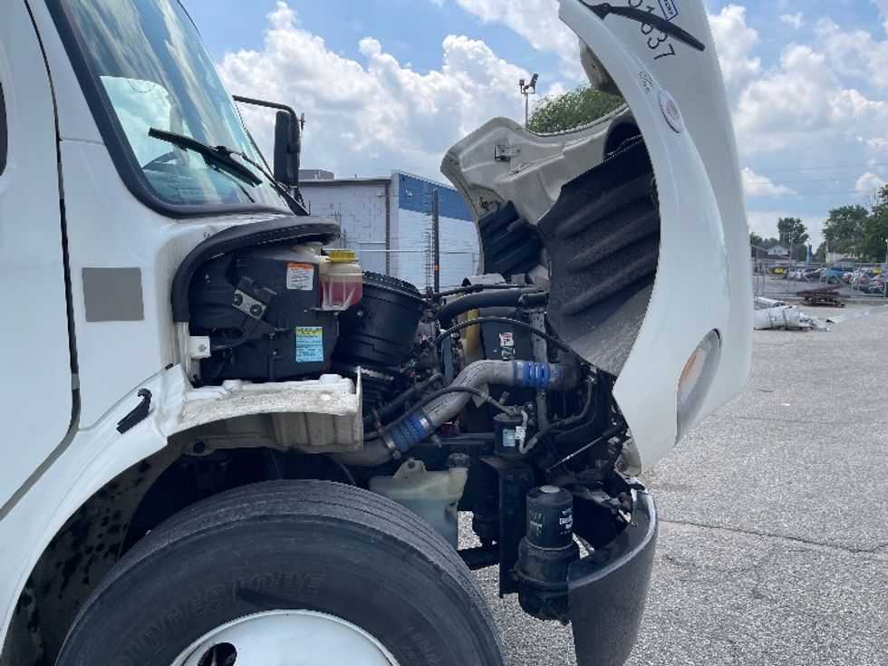 Medium Duty Box Truck-Light and Medium Duty Trucks-Freightliner-2020-M2-South Bend-IN-323,000\n\t\tmiles-$ 22,500 - Image 22