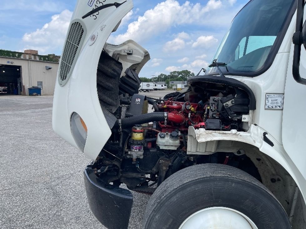 Medium Duty Box Truck-Light and Medium Duty Trucks-Freightliner-2020-M2-South Bend-IN-323,000\n\t\tmiles-$ 22,500 - Image 23