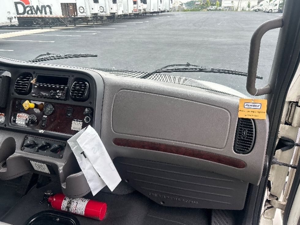 Medium Duty Box Truck-Light and Medium Duty Trucks-Freightliner-2020-M2-South Plainfield-NJ-147,192\n\t\tmiles-$ 61,750 - Image 21