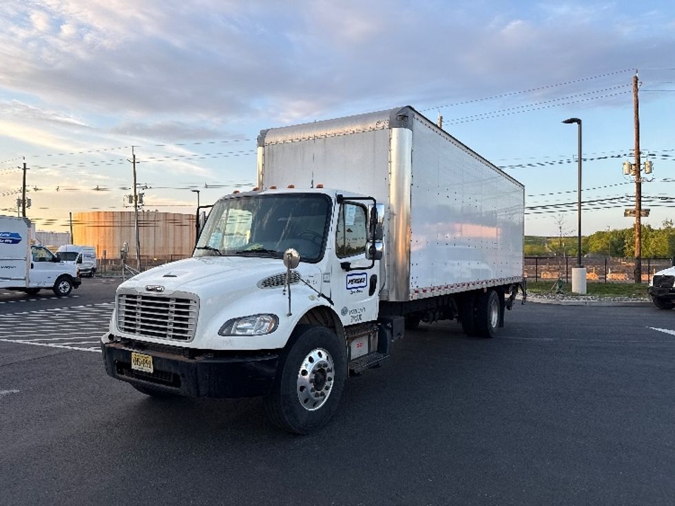 Medium Duty Box Truck-Light and Medium Duty Trucks-Freightliner-2020-M2-South Plainfield-NJ-82,285\n\t\tmiles-$ 71,250 - Image 3