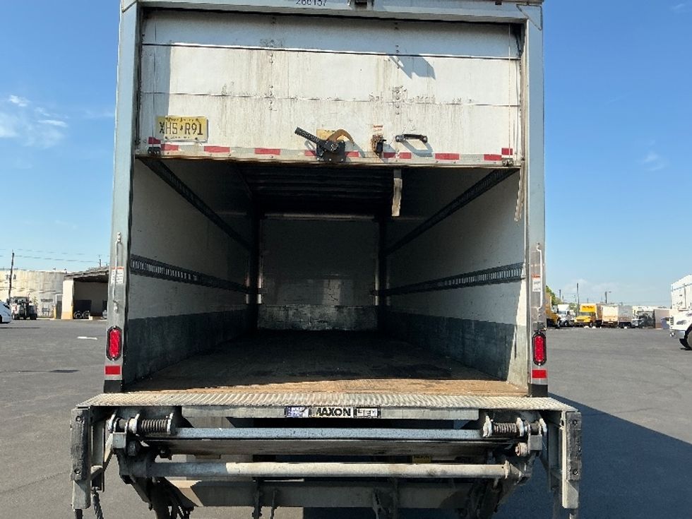 Medium Duty Box Truck-Light and Medium Duty Trucks-Freightliner-2020-M2-South Plainfield-NJ-82,285\n\t\tmiles-$ 71,250 - Image 8
