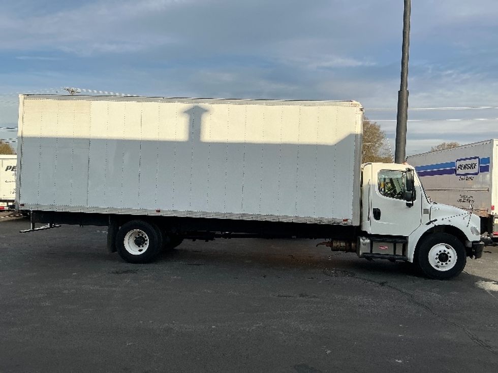 Medium Duty Box Truck-Light and Medium Duty Trucks-Freightliner-2020-M2-Spartanburg-SC-261,565\n\t\tmiles-$ 28,750 - Image 15