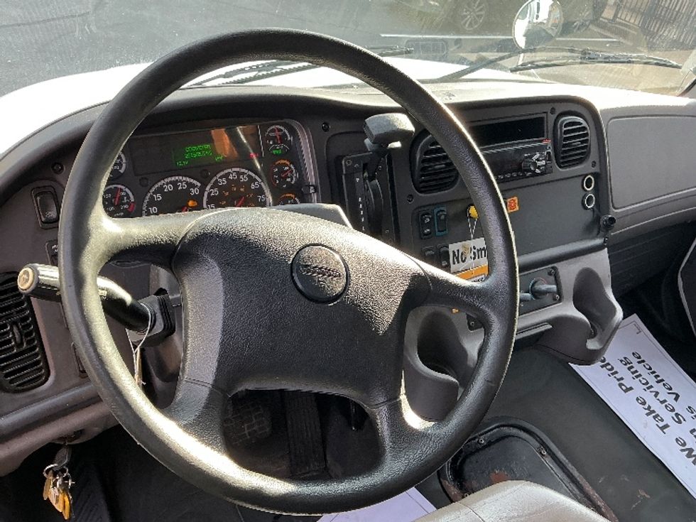 Medium Duty Box Truck-Light and Medium Duty Trucks-Freightliner-2020-M2-Spartanburg-SC-261,565\n\t\tmiles-$ 28,750 - Image 17