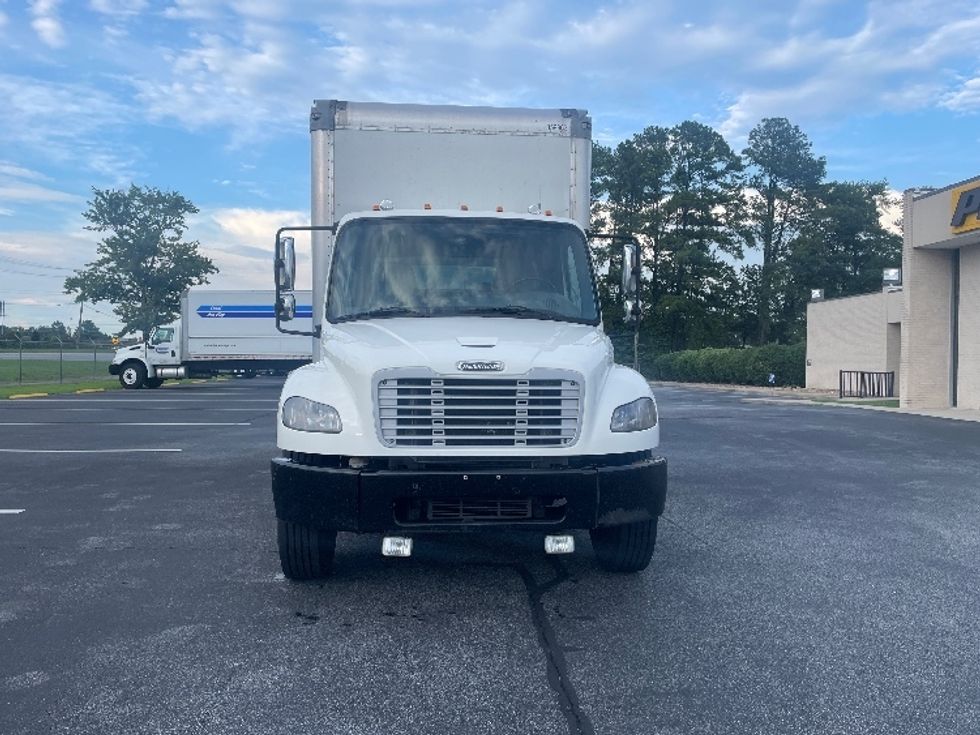 Medium Duty Box Truck-Light and Medium Duty Trucks-Freightliner-2020-M2-Spartanburg-SC-335,417\n\t\tmiles-$ 23,000 - Image 2