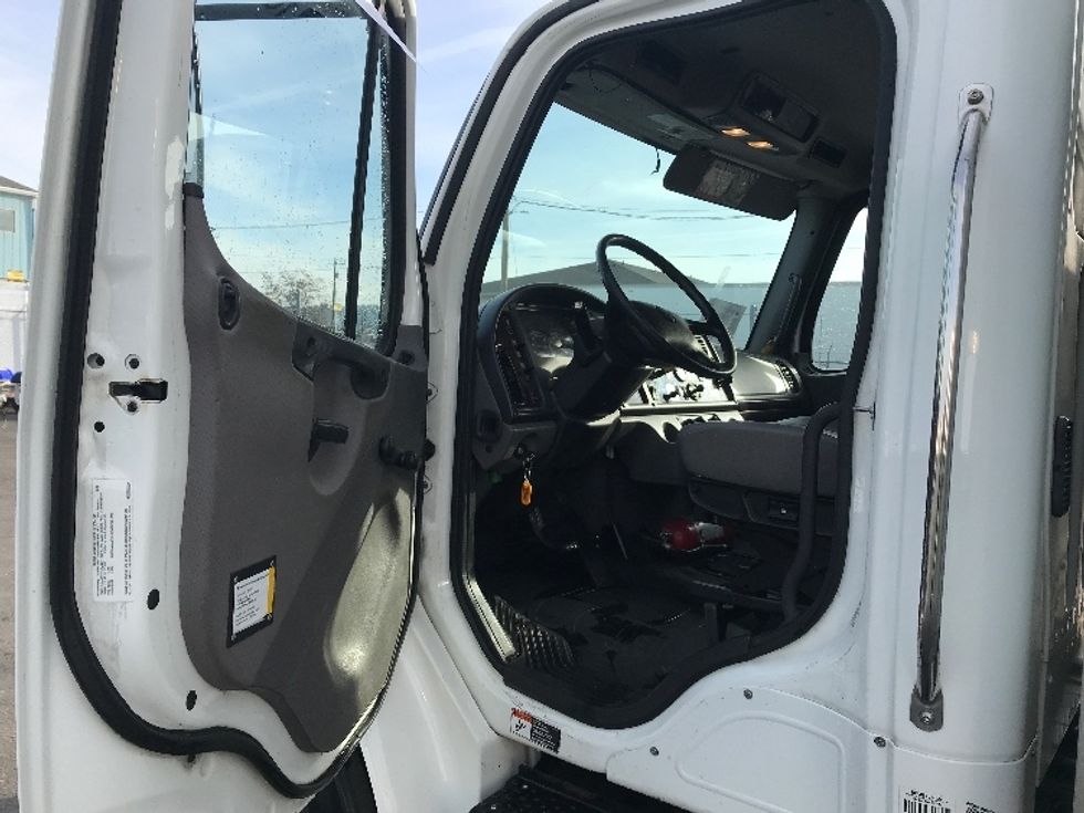 Medium Duty Box Truck-Light and Medium Duty Trucks-Freightliner-2020-M2-Spokane Valley-WA-124,188\n\t\tmiles-$ 57,500 - Image 16