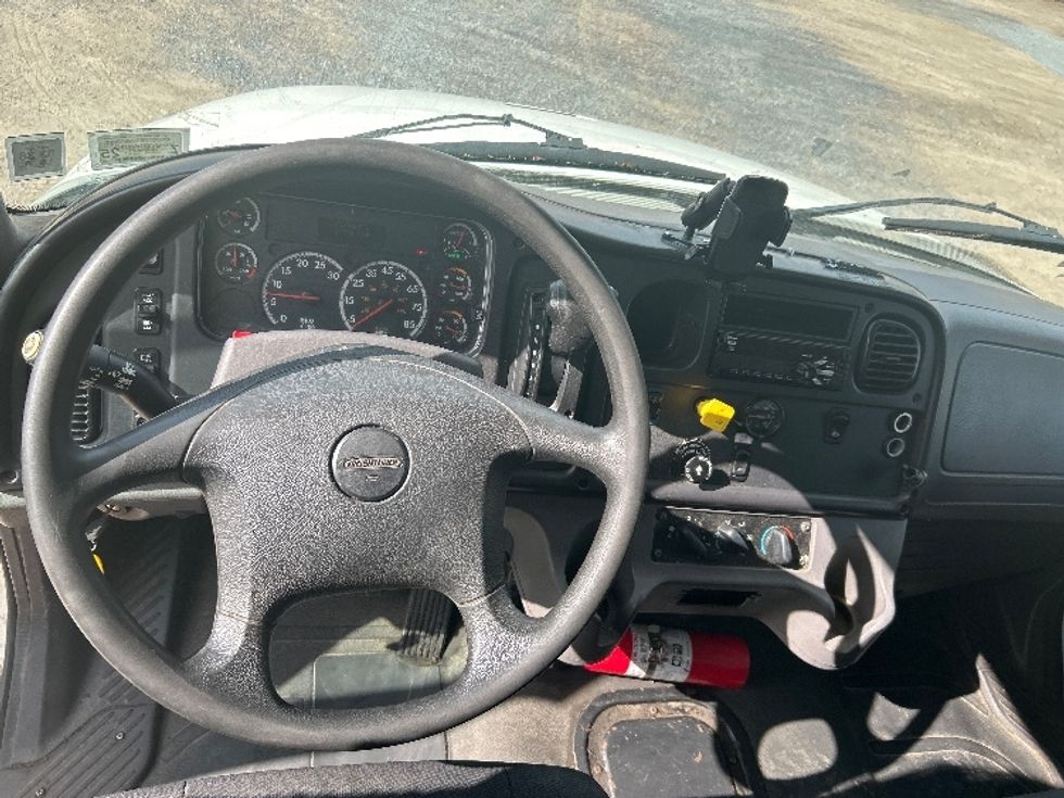 Medium Duty Box Truck-Light and Medium Duty Trucks-Freightliner-2020-M2-Springfield-MA-213,125\n\t\tmiles-$ 48,750 - Image 18