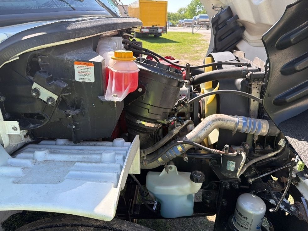 Medium Duty Box Truck-Light and Medium Duty Trucks-Freightliner-2020-M2-Springfield-MO-244,392\n\t\tmiles-$ 45,000 - Image 22