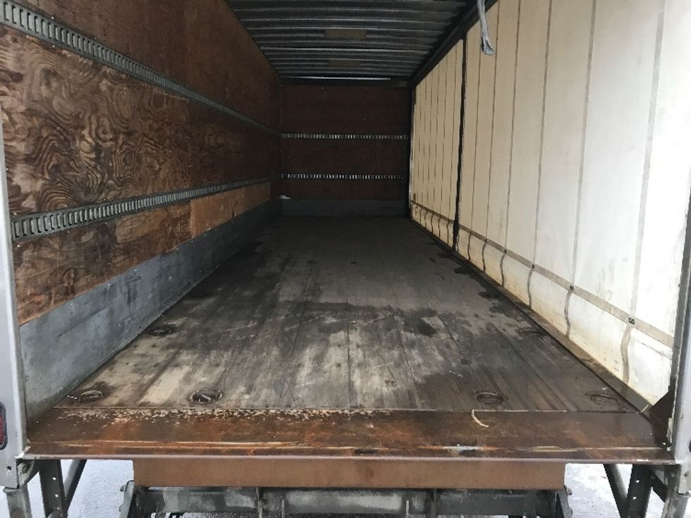 Medium Duty Box Truck-Light and Medium Duty Trucks-Freightliner-2020-M2-Ste-Foy-PQ-310,315\n\t\tkm-$ 75,000 - Image 10