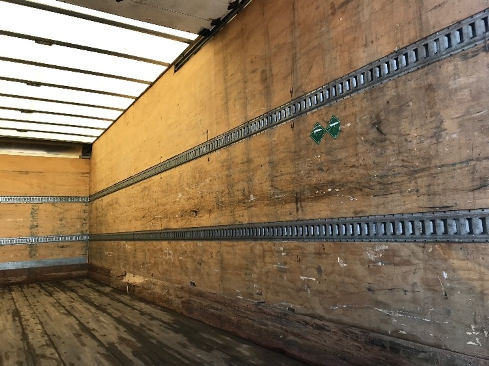 Medium Duty Box Truck-Light and Medium Duty Trucks-Freightliner-2020-M2-Ste-Foy-PQ-341,858\n\t\tkm-$ 50,500 - Image 10