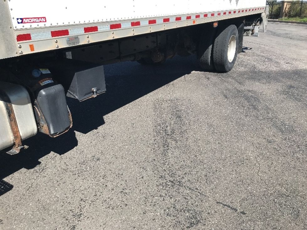 Medium Duty Box Truck-Light and Medium Duty Trucks-Freightliner-2020-M2-Ste-Foy-PQ-341,858\n\t\tkm-$ 50,500 - Image 5