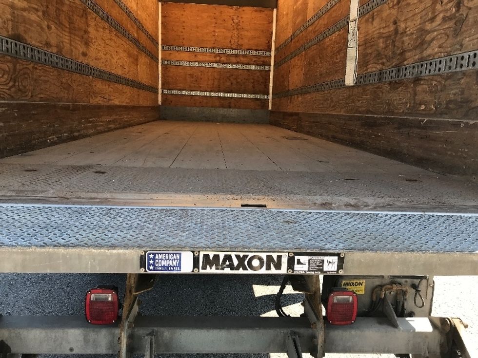 Medium Duty Box Truck-Light and Medium Duty Trucks-Freightliner-2020-M2-Ste-Foy-PQ-411,816\n\t\tkm-$ 42,750 - Image 10