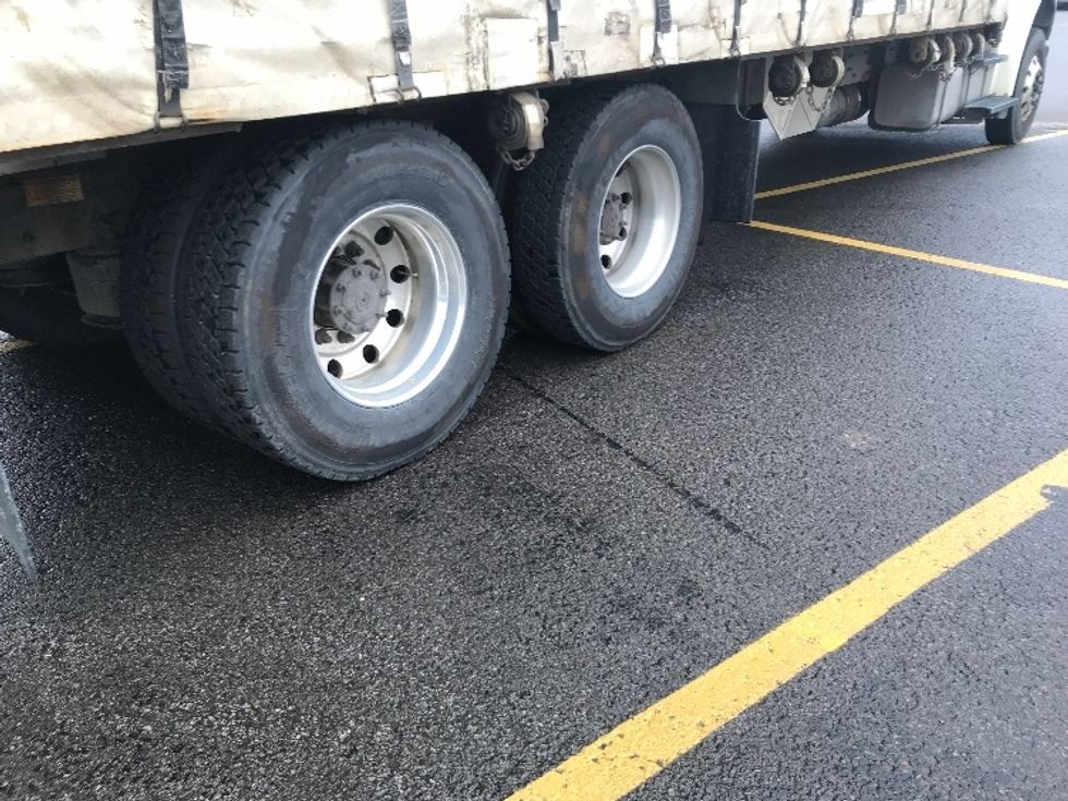Medium Duty Box Truck-Light and Medium Duty Trucks-Freightliner-2020-M2-Ste-Foy-PQ-571,387\n\t\tkm-$ 39,500 - Image 15