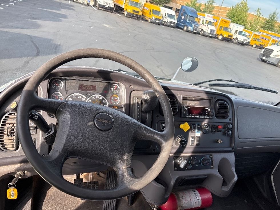 Medium Duty Box Truck-Light and Medium Duty Trucks-Freightliner-2020-M2-Sterling-VA-184,447\n\t\tmiles-$ 57,750 - Image 17