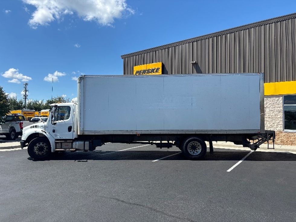 Medium Duty Box Truck-Light and Medium Duty Trucks-Freightliner-2020-M2-Sterling-VA-184,447\n\t\tmiles-$ 57,750 - Image 4
