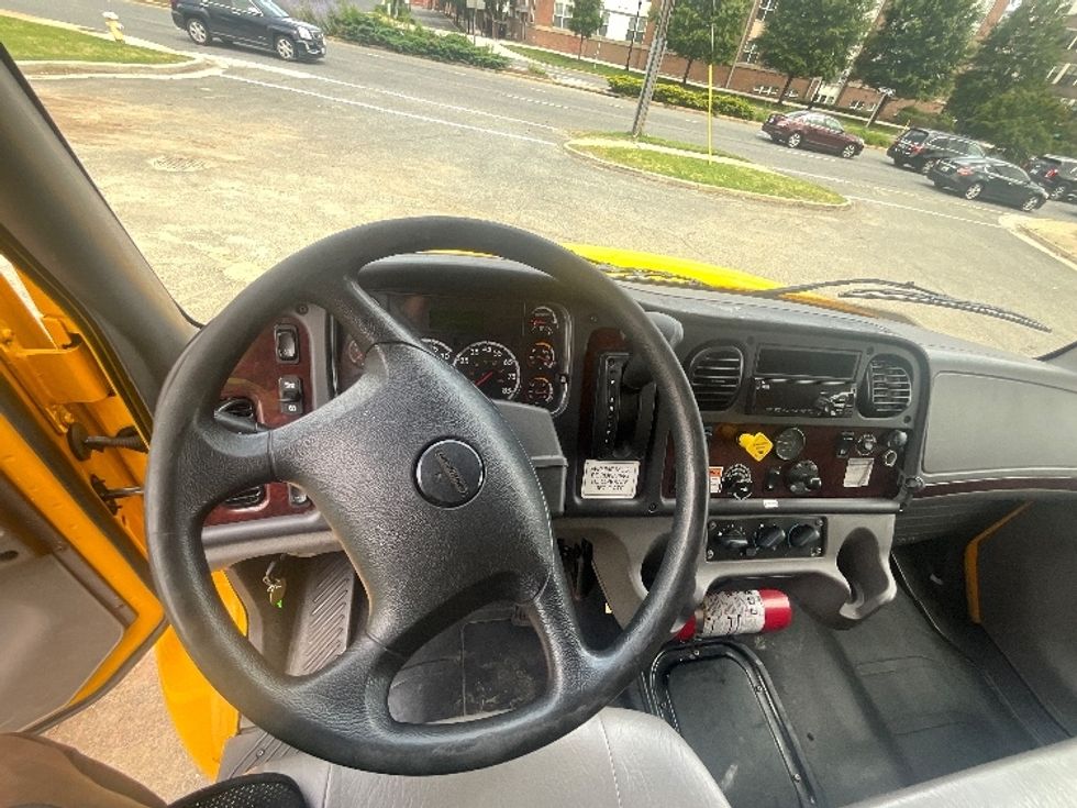 Medium Duty Box Truck-Light and Medium Duty Trucks-Freightliner-2020-M2-Sterling-VA-195,475\n\t\tmiles-$ 50,250 - Image 18