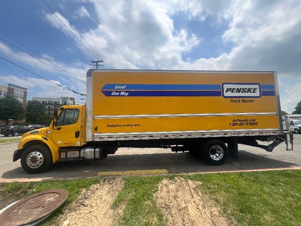 Medium Duty Box Truck-Light and Medium Duty Trucks-Freightliner-2020-M2-Sterling-VA-195,475\n\t\tmiles-$ 50,250 - Image 4