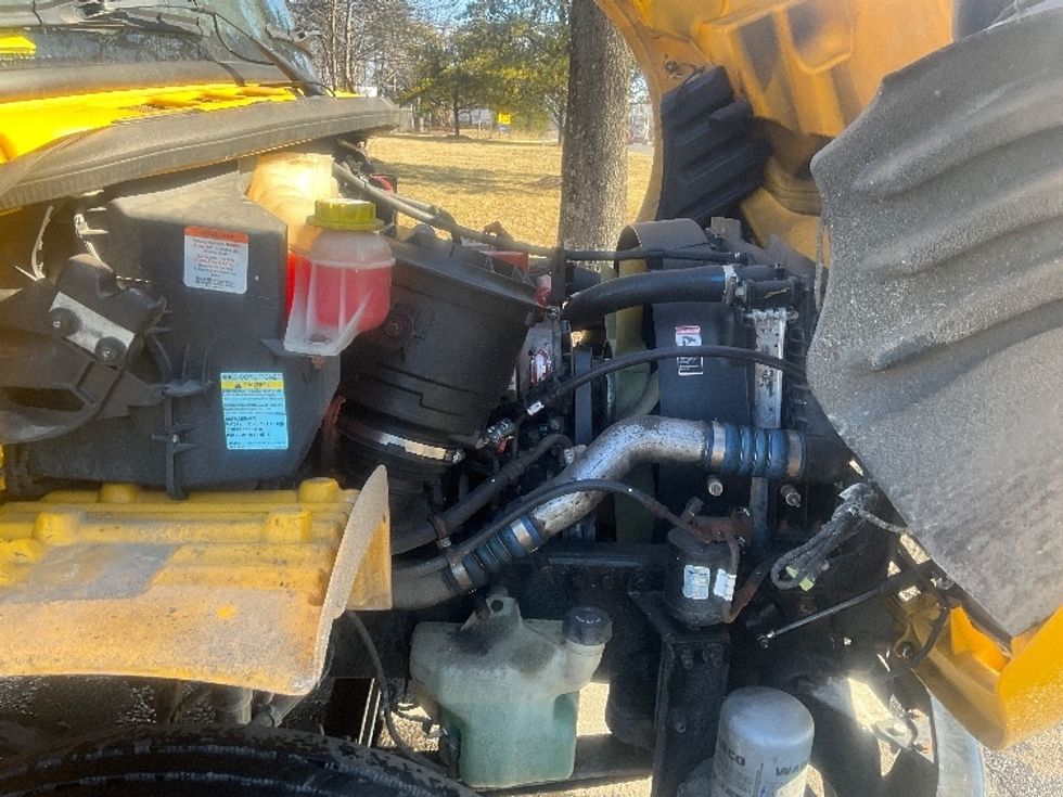 Medium Duty Box Truck-Light and Medium Duty Trucks-Freightliner-2020-M2-Sterling-VA-250,681\n\t\tmiles-$ 45,500 - Image 23