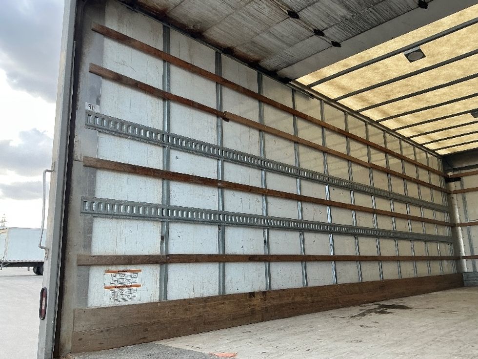 Medium Duty Box Truck-Light and Medium Duty Trucks-Freightliner-2020-M2-Stoney Creek-ON-270,942\n\t\tkm-$ 70,750 - Image 11