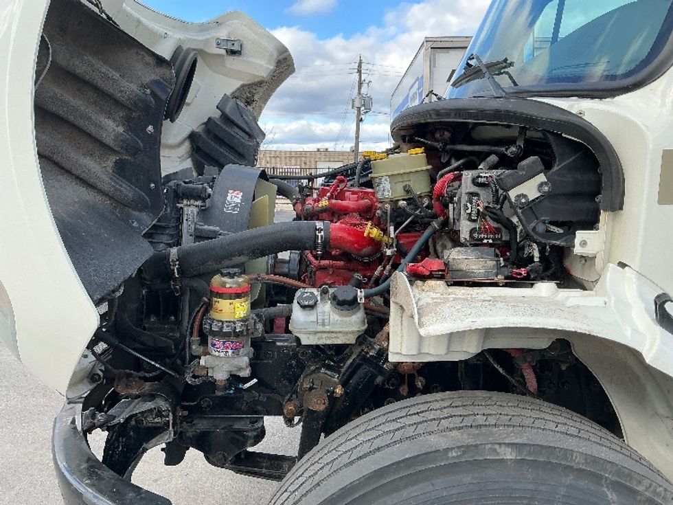 Medium Duty Box Truck-Light and Medium Duty Trucks-Freightliner-2020-M2-Stoney Creek-ON-270,942\n\t\tkm-$ 70,750 - Image 24