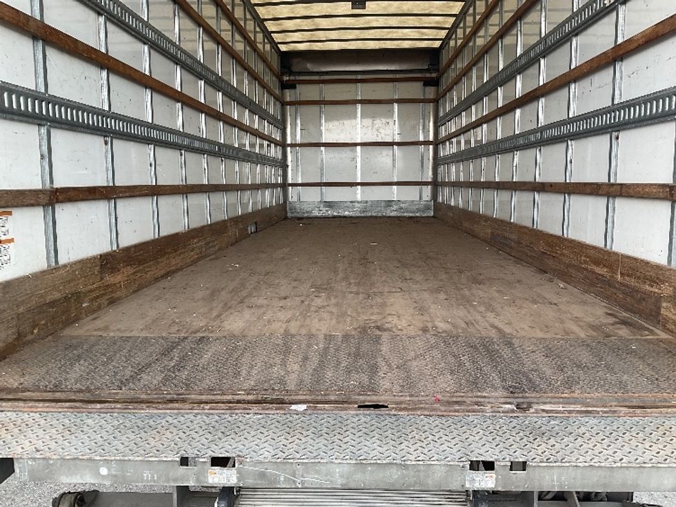 Medium Duty Box Truck-Light and Medium Duty Trucks-Freightliner-2020-M2-Stoney Creek-ON-272,944\n\t\tkm-$ 70,750 - Image 10