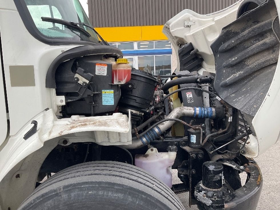 Medium Duty Box Truck-Light and Medium Duty Trucks-Freightliner-2020-M2-Stoney Creek-ON-272,944\n\t\tkm-$ 70,750 - Image 23