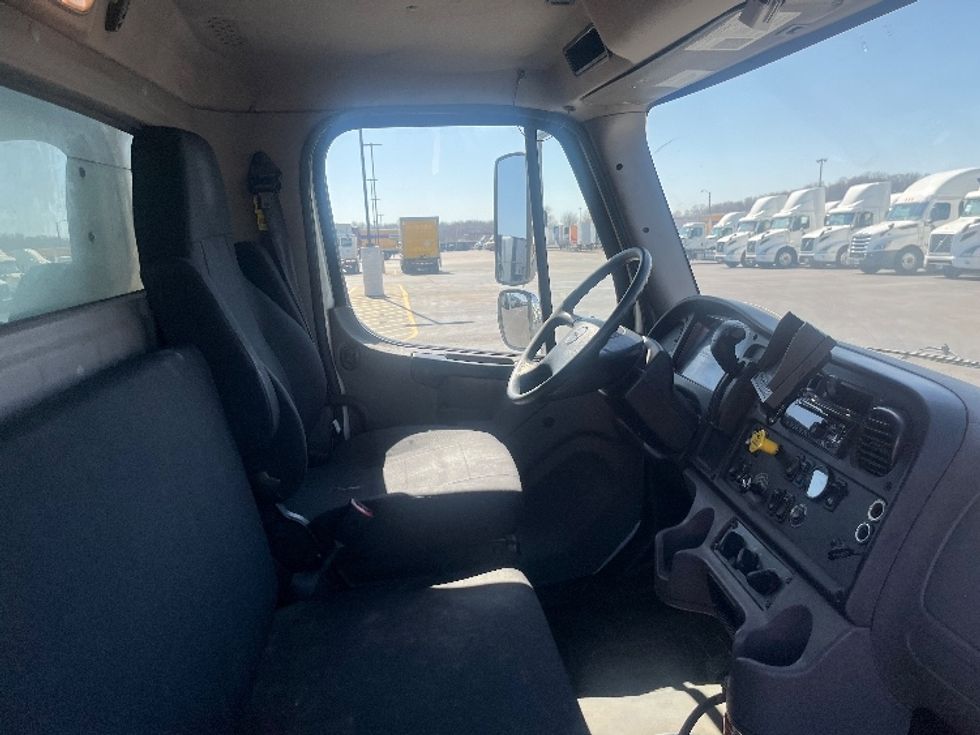 Medium Duty Box Truck-Light and Medium Duty Trucks-Freightliner-2020-M2-Sturtevant-WI-155,153\n\t\tmiles-$ 43,750 - Image 22