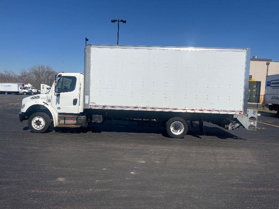 Medium Duty Box Truck-Light and Medium Duty Trucks-Freightliner-2020-M2-Sturtevant-WI-155,153\n\t\tmiles-$ 43,750 - Image 4