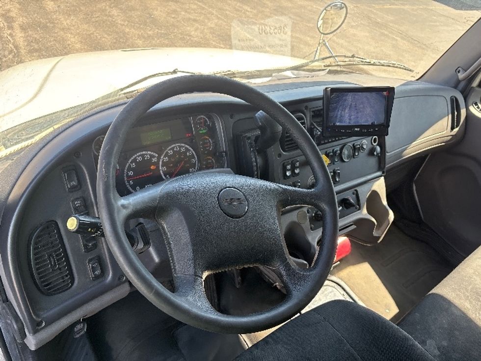 Medium Duty Box Truck-Light and Medium Duty Trucks-Freightliner-2020-M2-Sturtevant-WI-157,468\n\t\tmiles-$ 43,250 - Image 17