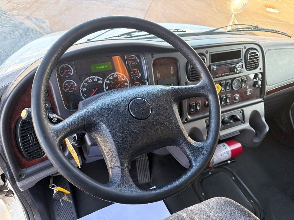 Medium Duty Box Truck-Light and Medium Duty Trucks-Freightliner-2020-M2-Sturtevant-WI-162,660\n\t\tmiles-$ 65,500 - Image 17