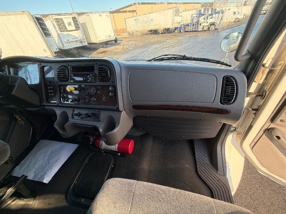 Medium Duty Box Truck-Light and Medium Duty Trucks-Freightliner-2020-M2-Sturtevant-WI-162,660\n\t\tmiles-$ 65,500 - Image 21