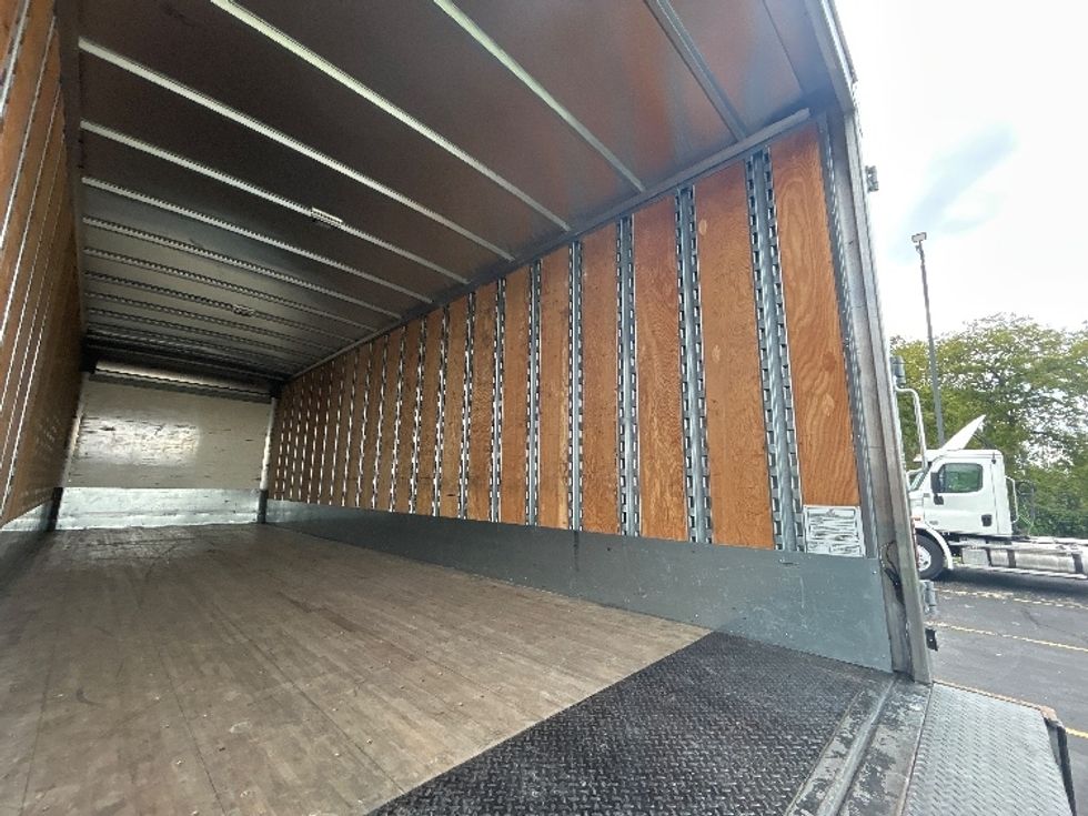 Medium Duty Box Truck-Light and Medium Duty Trucks-Freightliner-2020-M2-Sturtevant-WI-167,332\n\t\tmiles-$ 58,500 - Image 11