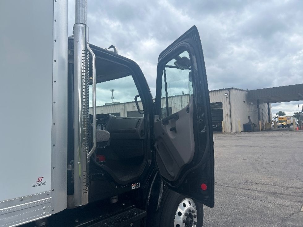 Medium Duty Box Truck-Light and Medium Duty Trucks-Freightliner-2020-M2-Sturtevant-WI-167,332\n\t\tmiles-$ 58,500 - Image 19