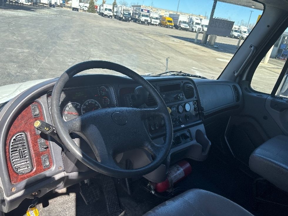 Medium Duty Box Truck-Light and Medium Duty Trucks-Freightliner-2020-M2-Sturtevant-WI-197,003\n\t\tmiles-$ 38,000 - Image 16