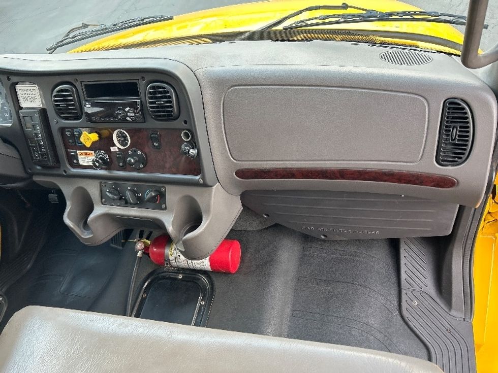 Medium Duty Box Truck-Light and Medium Duty Trucks-Freightliner-2020-M2-Sturtevant-WI-243,764\n\t\tmiles-$ 31,750 - Image 21