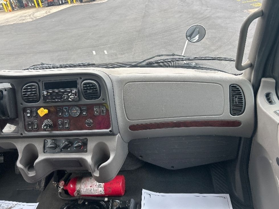 Medium Duty Box Truck-Light and Medium Duty Trucks-Freightliner-2020-M2-Sturtevant-WI-257,256\n\t\tmiles-$ 48,500 - Image 21