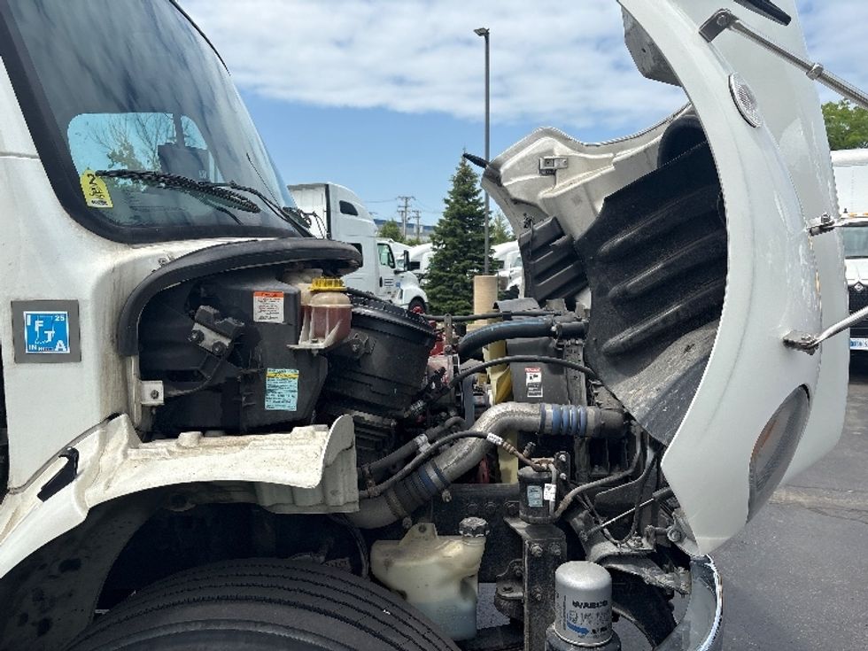 Medium Duty Box Truck-Light and Medium Duty Trucks-Freightliner-2020-M2-Sturtevant-WI-317,481\n\t\tmiles-$ 25,750 - Image 23