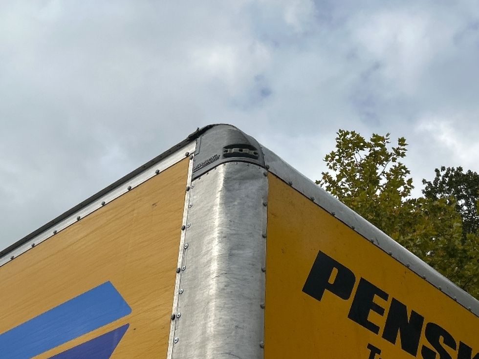 Medium Duty Box Truck-Light and Medium Duty Trucks-Freightliner-2020-M2-Surrey-BC-230,019\n\t\tkm-$ 75,250 - Image 27