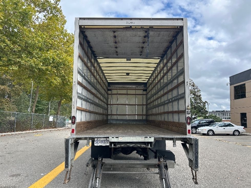 Medium Duty Box Truck-Light and Medium Duty Trucks-Freightliner-2020-M2-Surrey-BC-230,019\n\t\tkm-$ 75,250 - Image 8