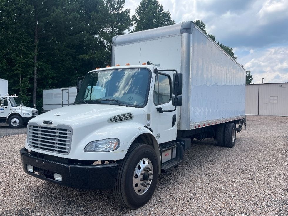 Medium Duty Box Truck-Light and Medium Duty Trucks-Freightliner-2020-M2-Suwanee-GA-75,210\n\t\tmiles-$ 73,000 - Image 3