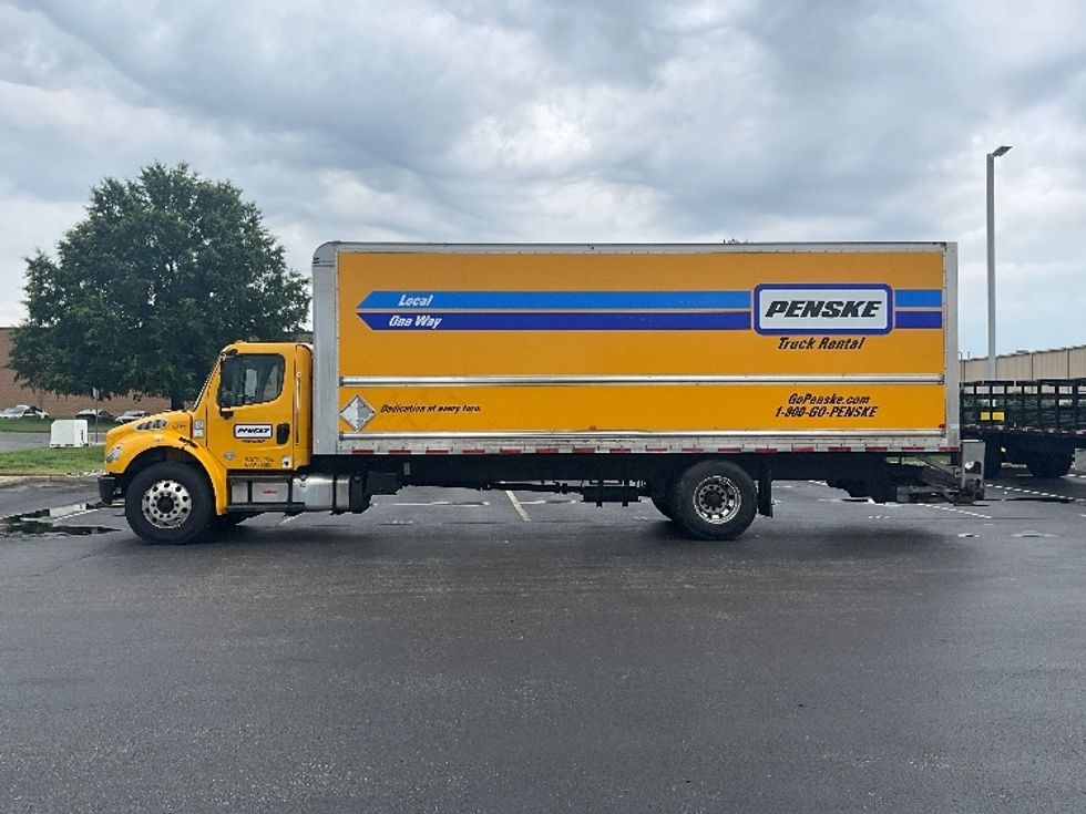 Medium Duty Box Truck-Light and Medium Duty Trucks-Freightliner-2020-M2-Swedesboro-NJ-156,067\n\t\tmiles-$ 45,500 - Image 4