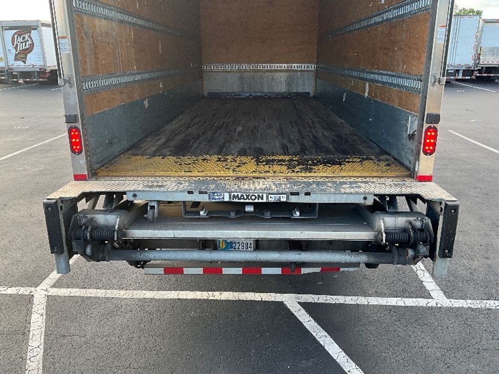 Medium Duty Box Truck-Light and Medium Duty Trucks-Freightliner-2020-M2-Swedesboro-NJ-228,425\n\t\tmiles-$ 32,250 - Image 10