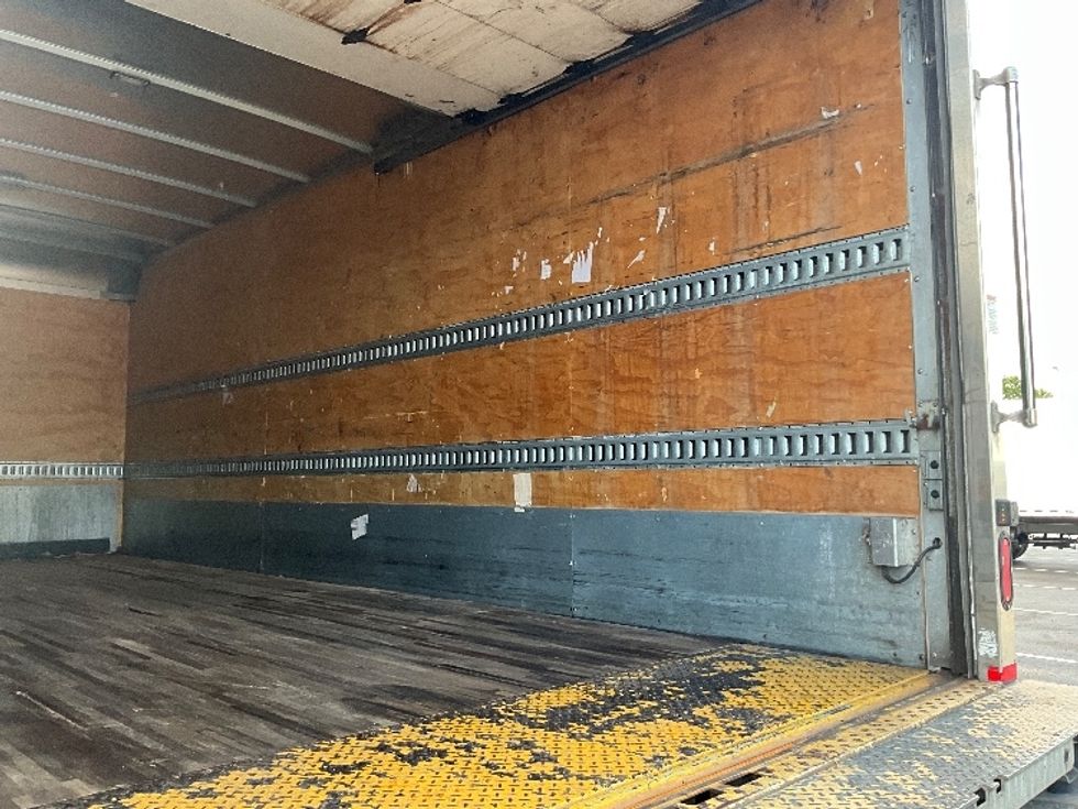 Medium Duty Box Truck-Light and Medium Duty Trucks-Freightliner-2020-M2-Swedesboro-NJ-228,425\n\t\tmiles-$ 32,250 - Image 12