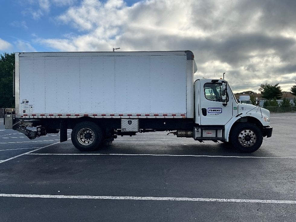 Medium Duty Box Truck-Light and Medium Duty Trucks-Freightliner-2020-M2-Swedesboro-NJ-228,425\n\t\tmiles-$ 32,250 - Image 15