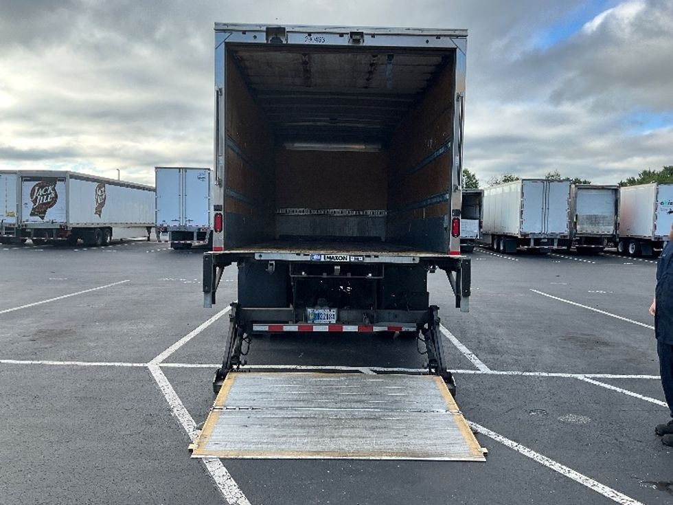 Medium Duty Box Truck-Light and Medium Duty Trucks-Freightliner-2020-M2-Swedesboro-NJ-228,425\n\t\tmiles-$ 32,250 - Image 9